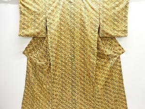 アンティーク　重ね菱模様本場大島紬着物(染)